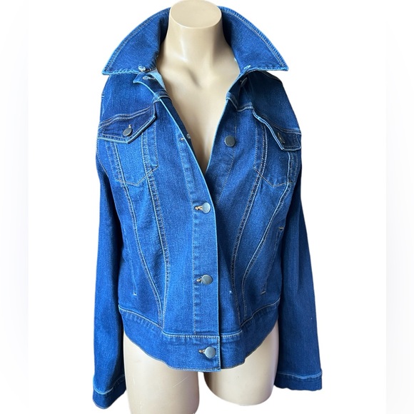 Max Jeans Jacket with Fur Colllar - Picture 3 of 3